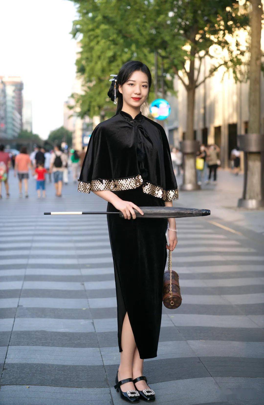 滚叔街拍夏日的主题是