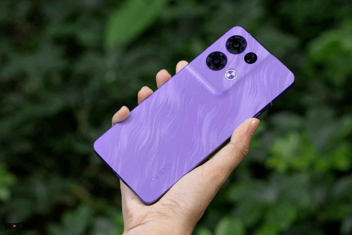 新配色"鸢尾紫"颜值更出色,oppo reno8 pro值得选择_紫色_后盖_影像