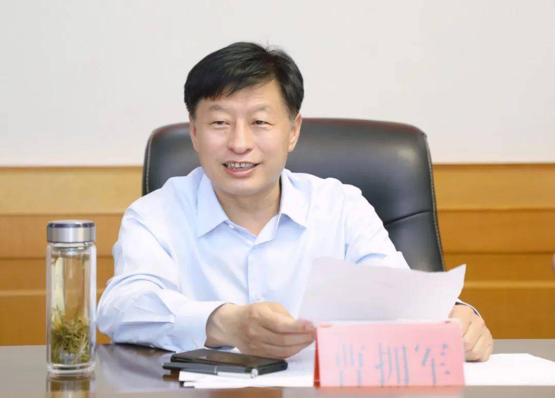 县委书记曹拥军主持召开清丰县医共体管理委员会工作会议