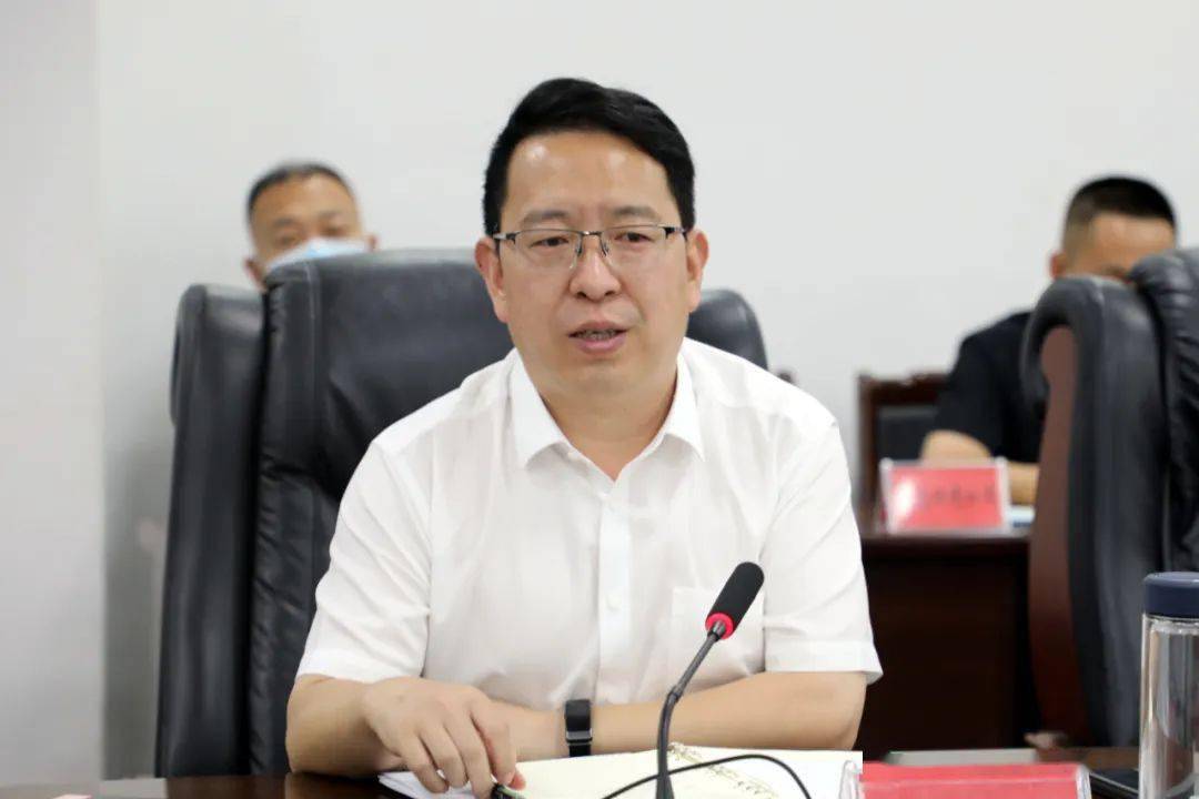 金隅冀东混凝土集团董事长王顺晴一行来我区对接座谈_路军强_古冶