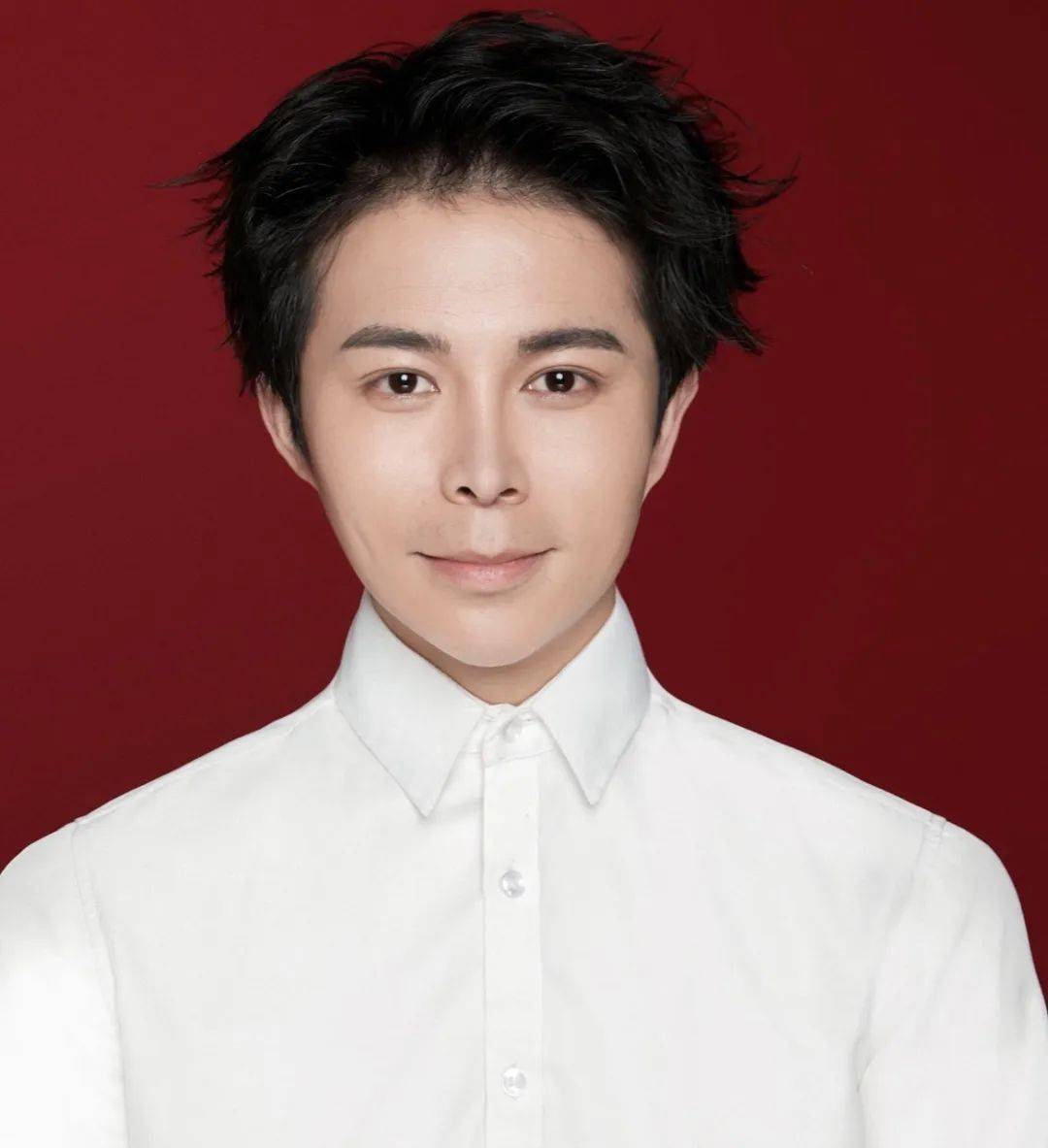 易烊千玺和tfboys张艺兴穷哈女星朱一龙杨迪王俊伊