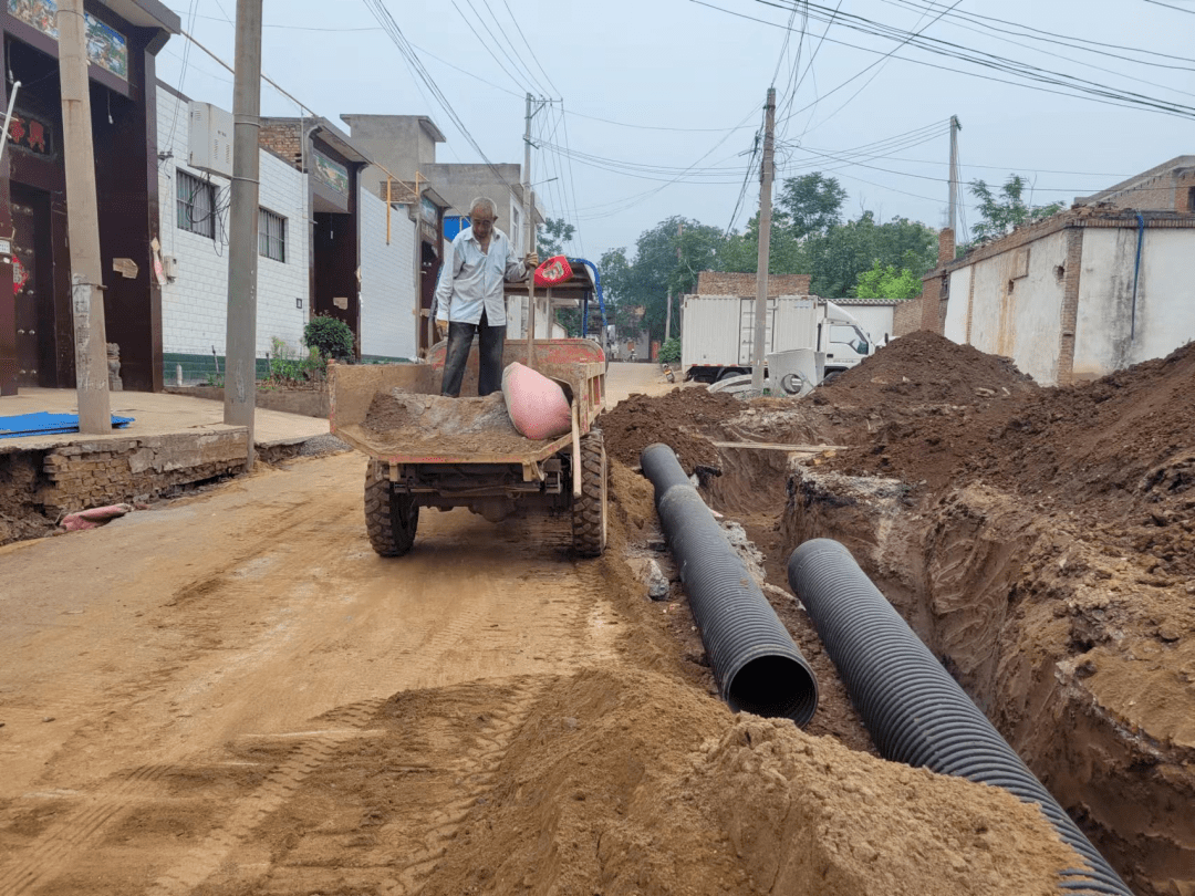 【能力作风建设年】寇店镇推进雨污水管网建设提速