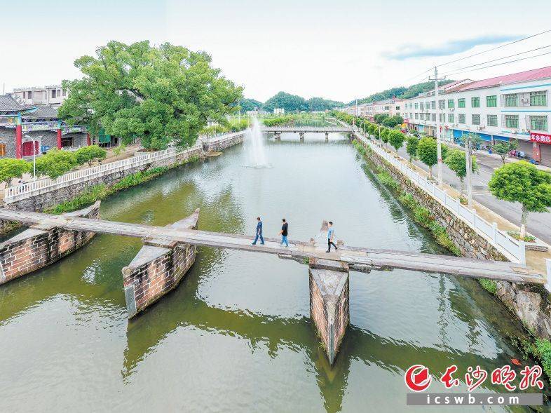 浏阳市“一乡一亮点”打造样板河湖助力乡村振兴