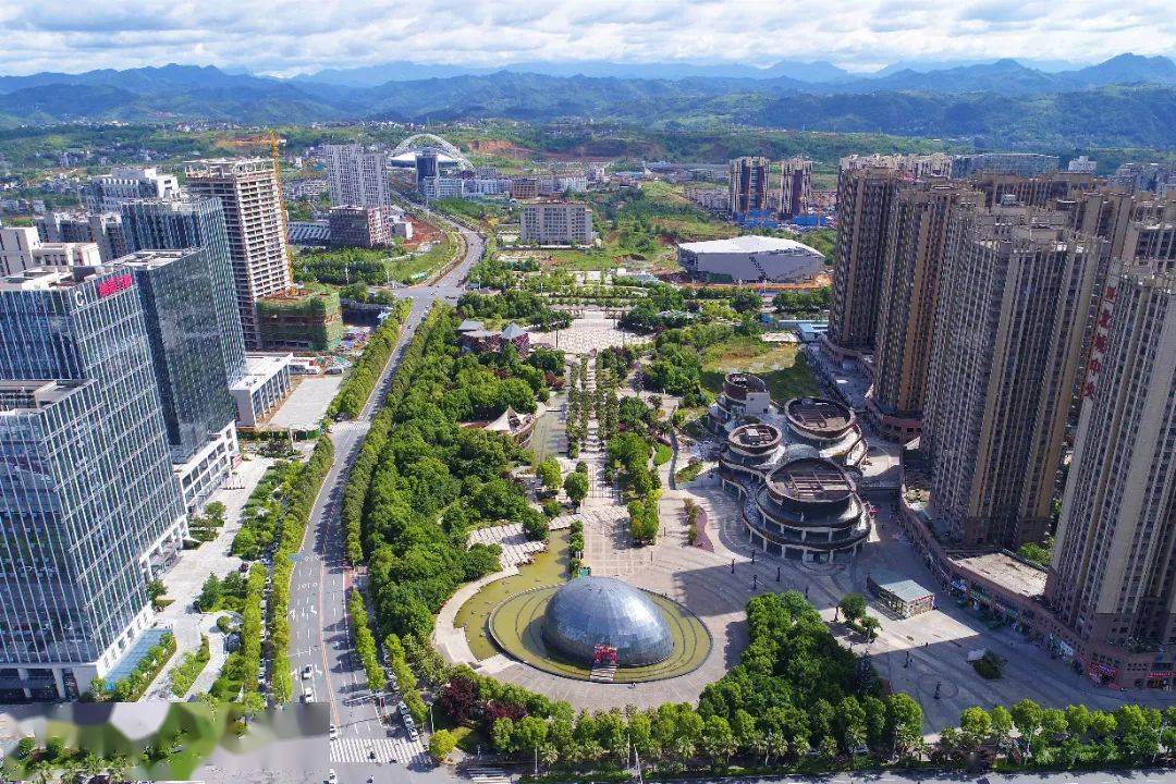 县域纵横高新更高更新更文明安康高新区奋力推进全国文明城市创建工作