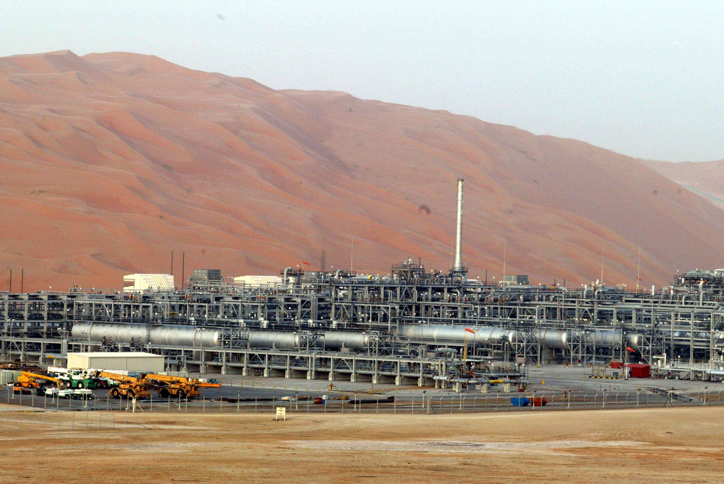 资料图:沙特阿拉伯石油公司的沙巴炼油厂 图自ic photo"沙特阿美公司