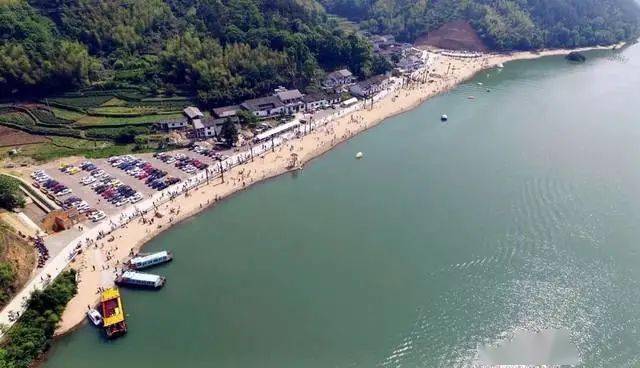 云和县长汀沙滩云和县长汀沙滩来源:丽水市公路港航与运输管理中心
