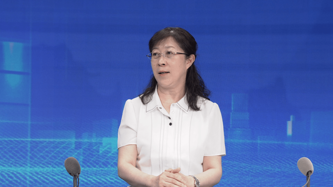 杏花岭区副区长 创卫指挥部副总指挥 王秋月杏花岭区创卫办副主任