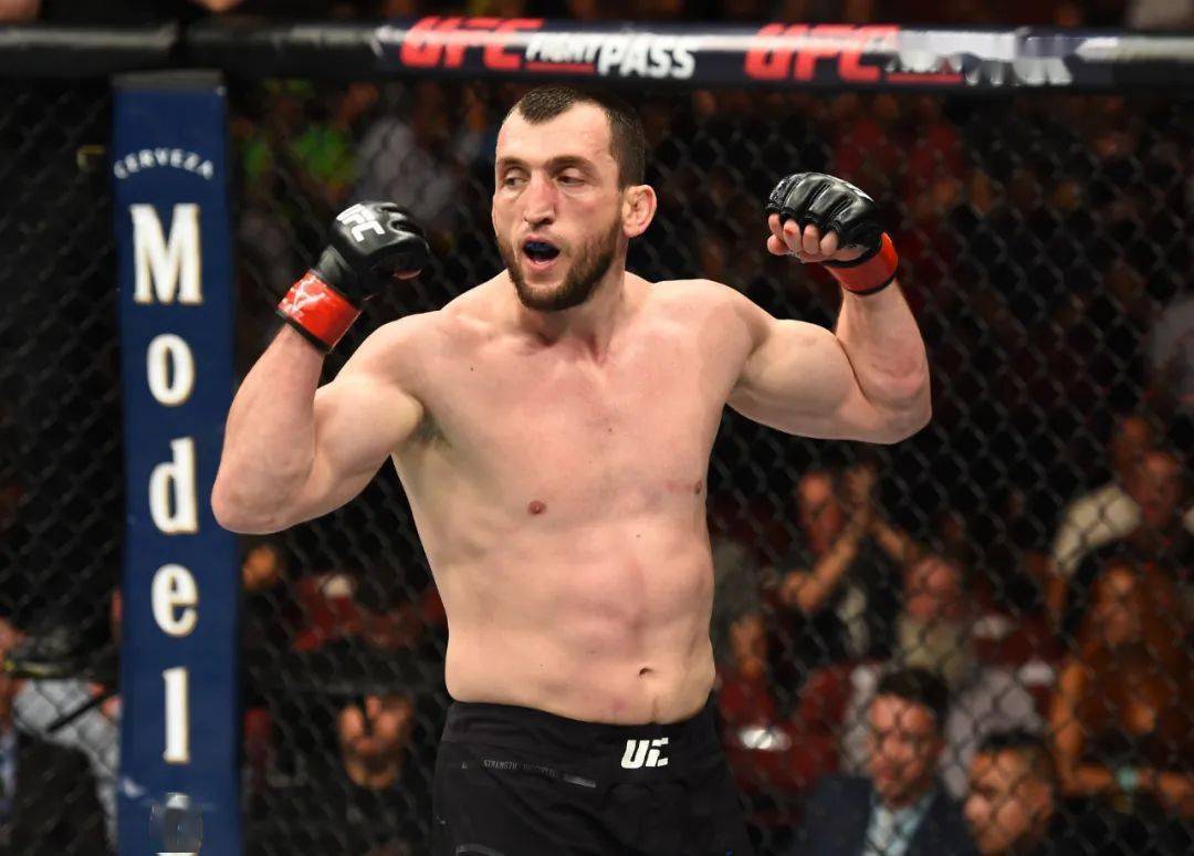 穆斯里穆来自达吉斯坦的功夫之王