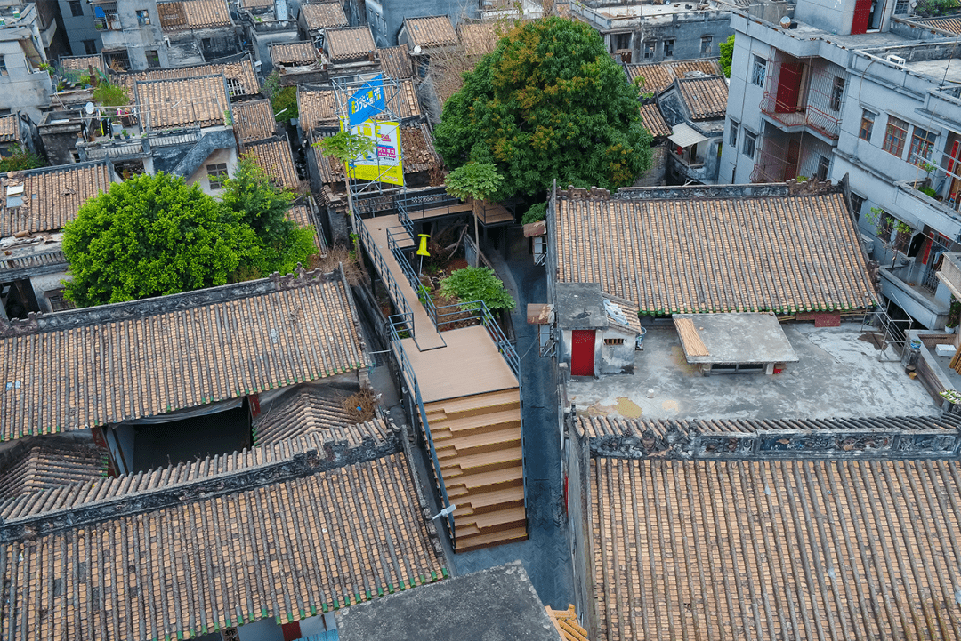 �����ǣ�΢�����У��������ġ����潨��ѧ��