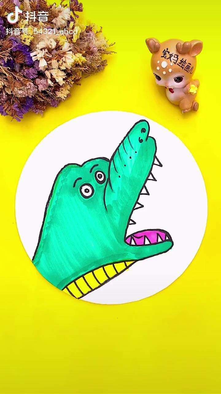 第664集马克笔画手掌印创意鳄鱼鳄鱼马克笔上色手掌画马克笔手绘儿童