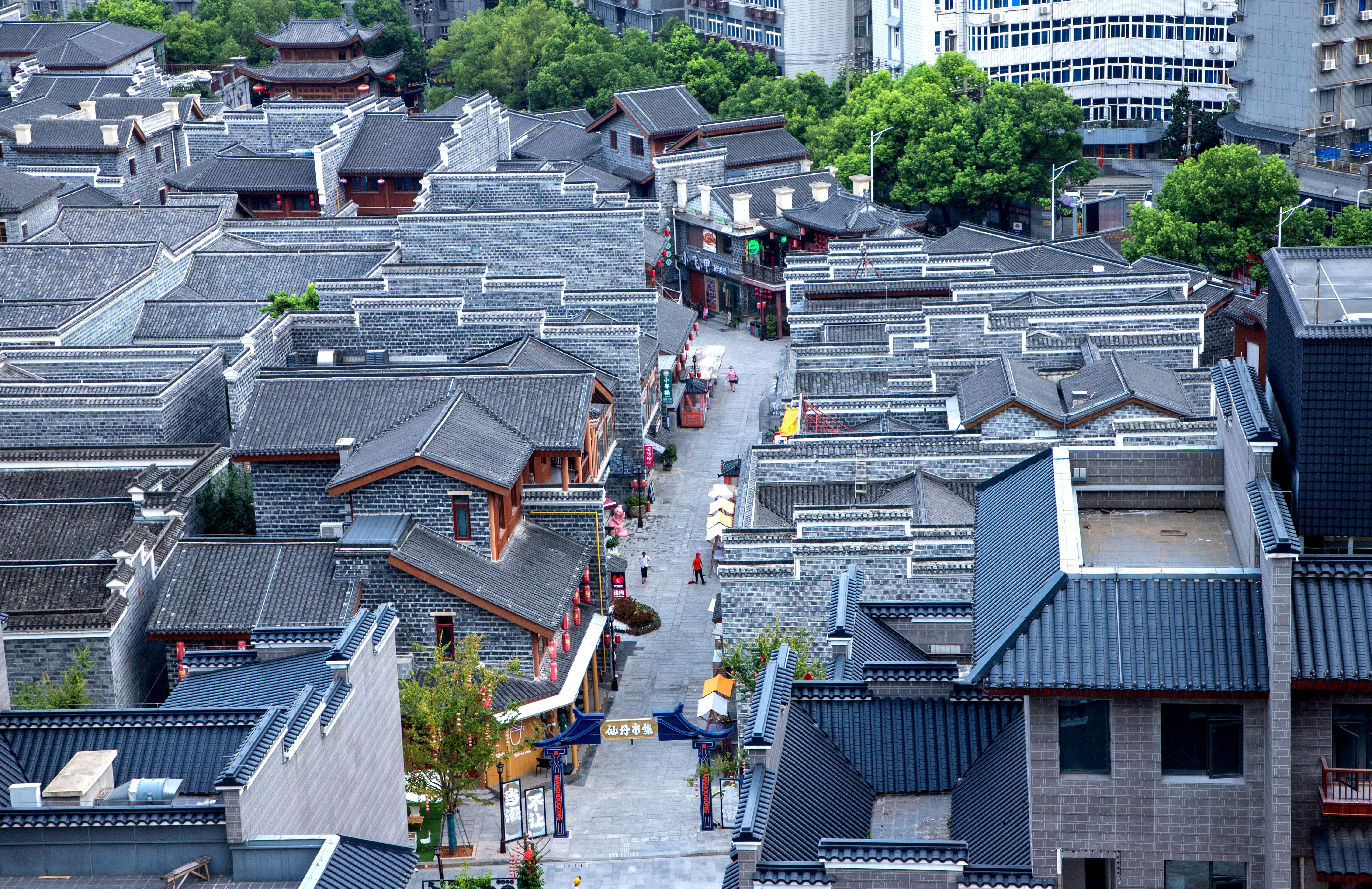 非凡十年 见证城长—南昌城市蝶变记