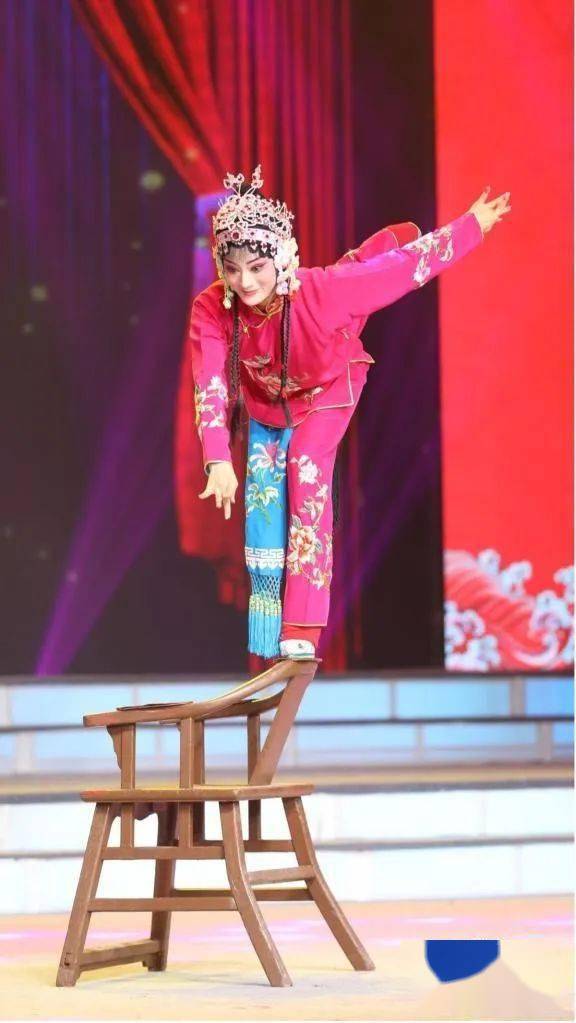 菊香兰韵——"蒲剧才女"贾菊兰的戏曲人生_表演_艺术_演出