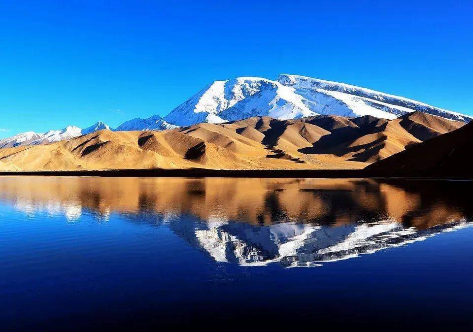 8月发团塔县喀拉库勒湖喀什风情双飞3日游