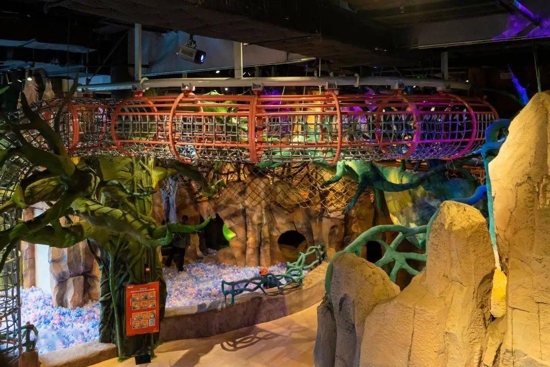 98元抢探洞工场『暑期迷宫单人游玩票』_进行_洞穴探险_儿童