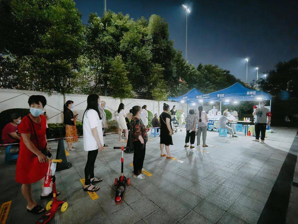 龙泉驿区核酸检测的"温度"_采样_大面街道_社区