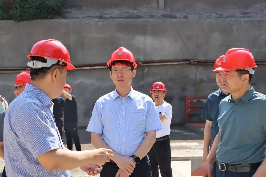 介休市委书记任光耀调研督导大气污染防治工作