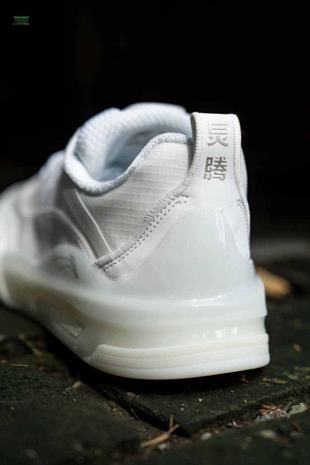 发售lining李宁灵腾彩蛋纯白