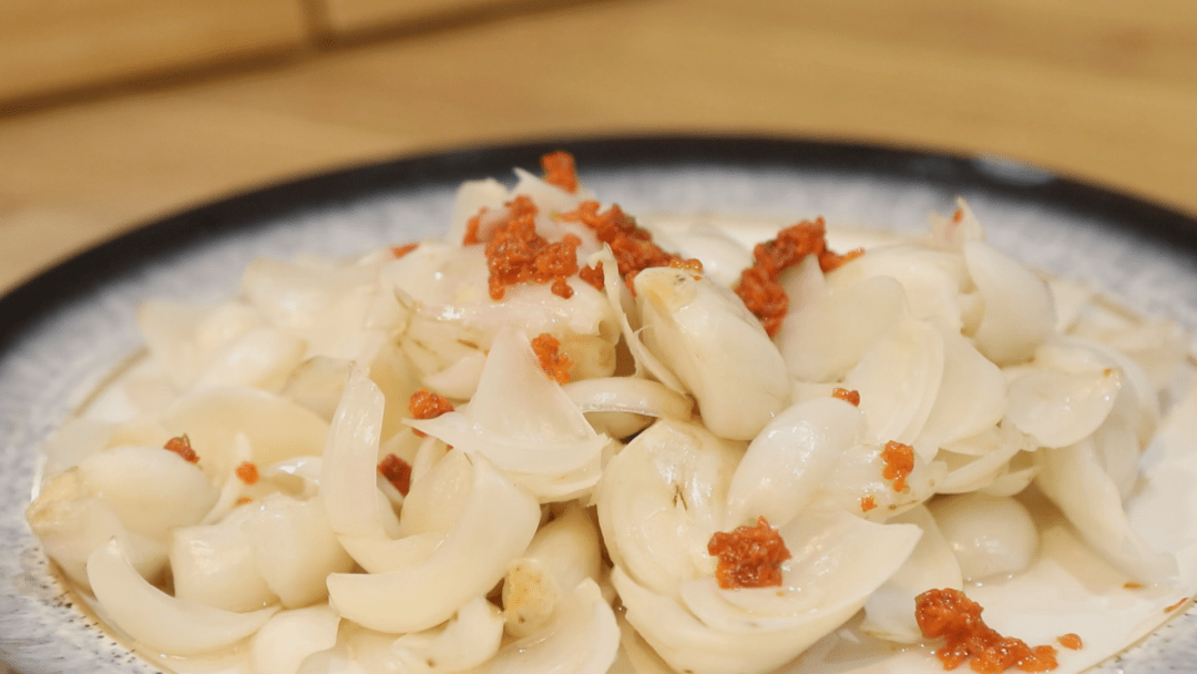 咕咕厨房龙井茶香蒸百合