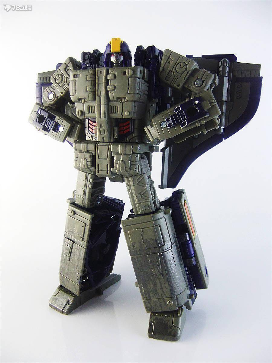 78民间测评:变形金刚官方 围城wfc-s51 领袖级大火车_玩具_关节_人形