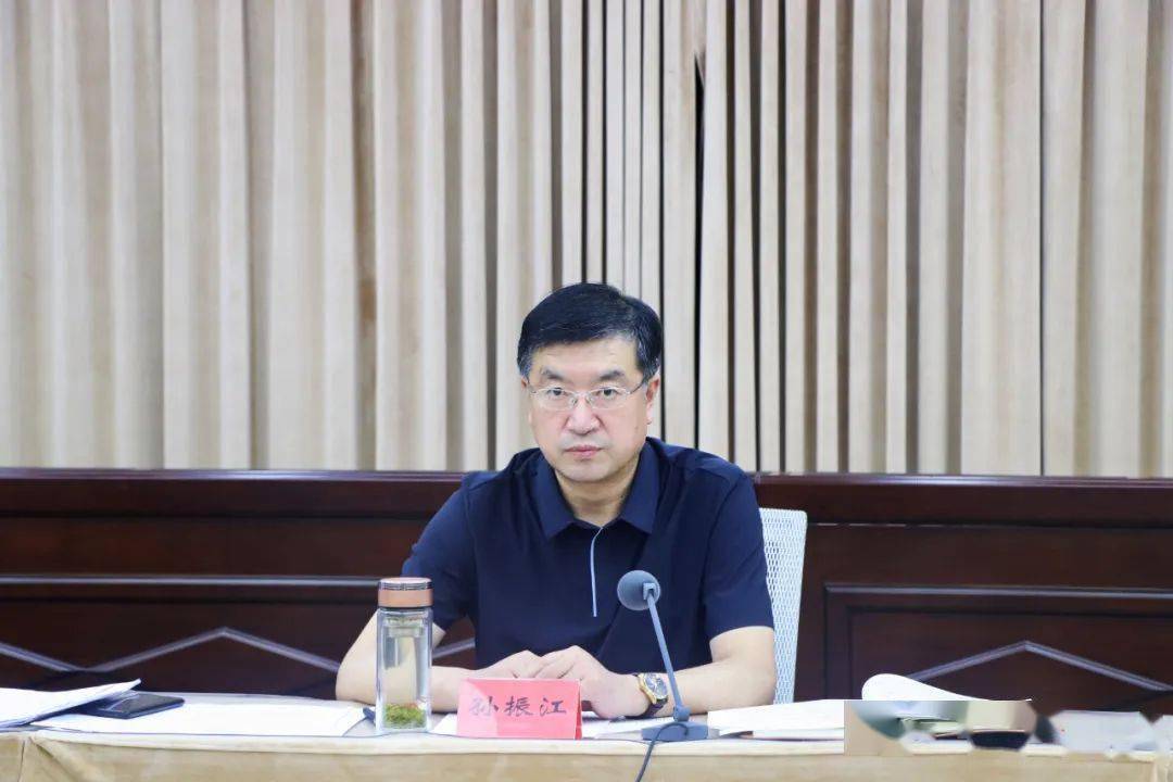 7月25日晚,市委书记,市新冠肺炎疫情防控应急指挥体系总指挥孙振江