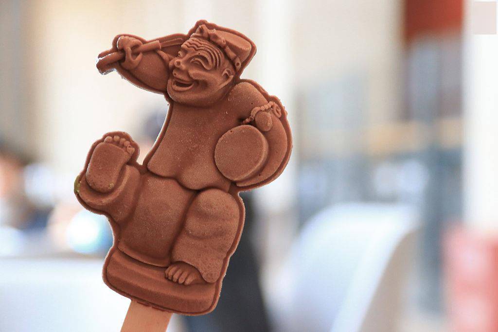 北京,中国国家博物馆新推出的"说唱俑"文创雪糕.