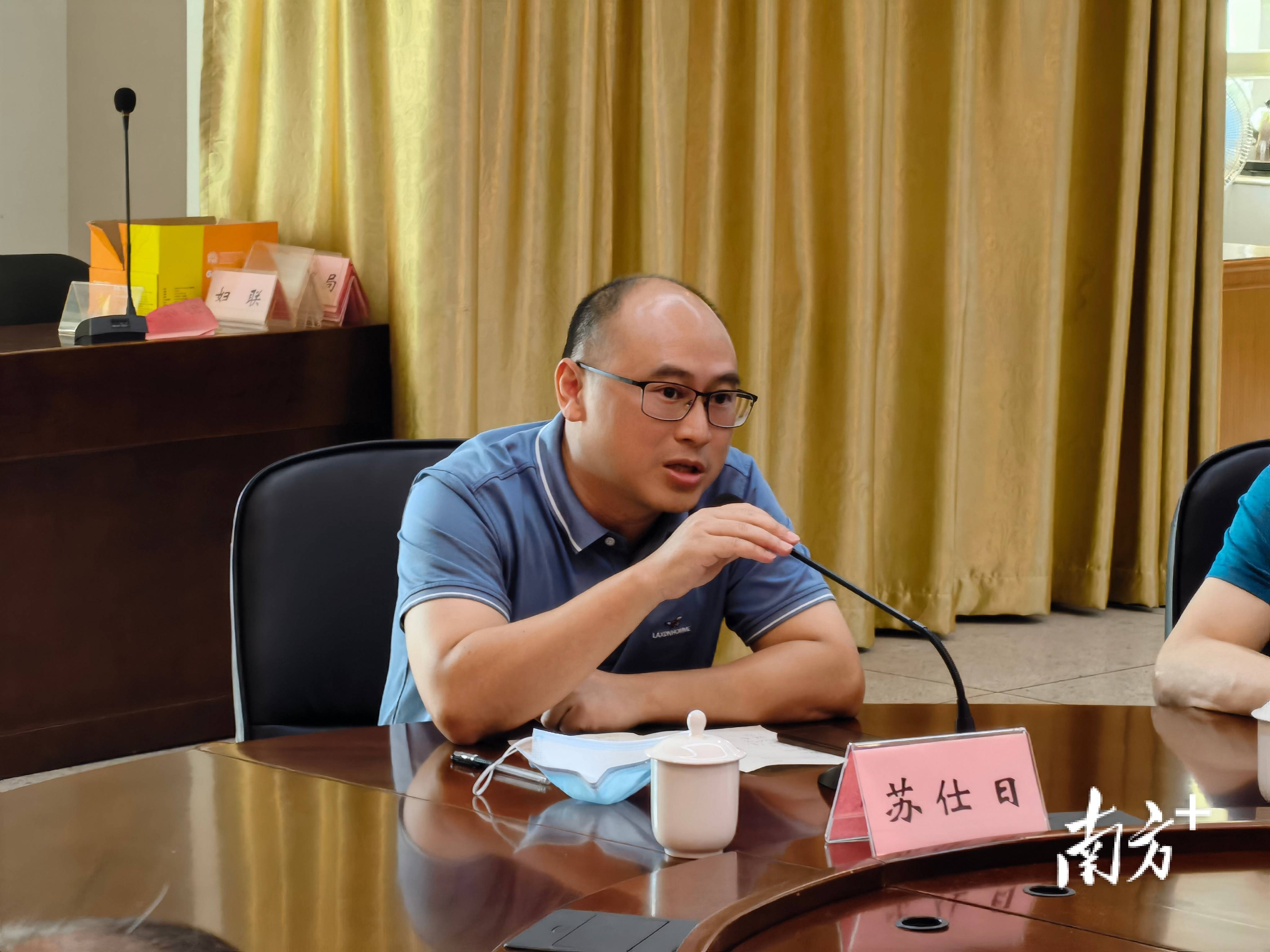 民进潮州市委会委员,骄阳艺术学校校长温韧认为,在家庭装饰方面,可将