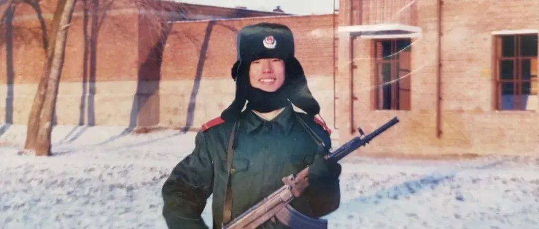 八一建军节丨退伍不褪色,脱下军装换工装!_铁路_客运_列车长