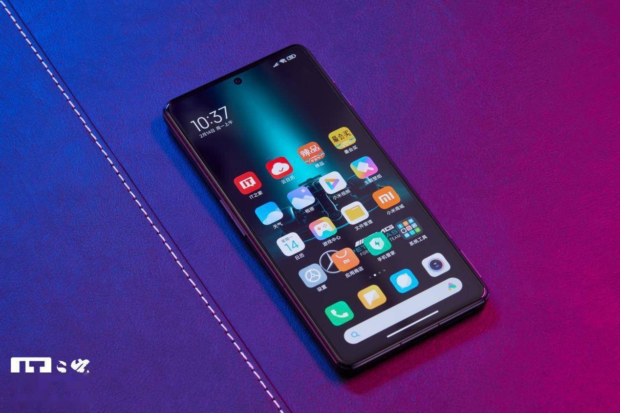 不止骁龙 8+，Redmi K50 系列新机被曝主打屏幕、影像和快充电池_https://www.jinrisc.com_站长资讯_第3张