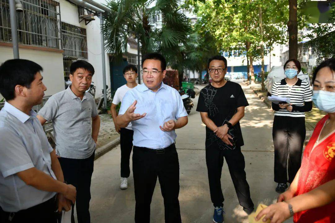 城市提质区委书记陈功带队调研城市提质工作