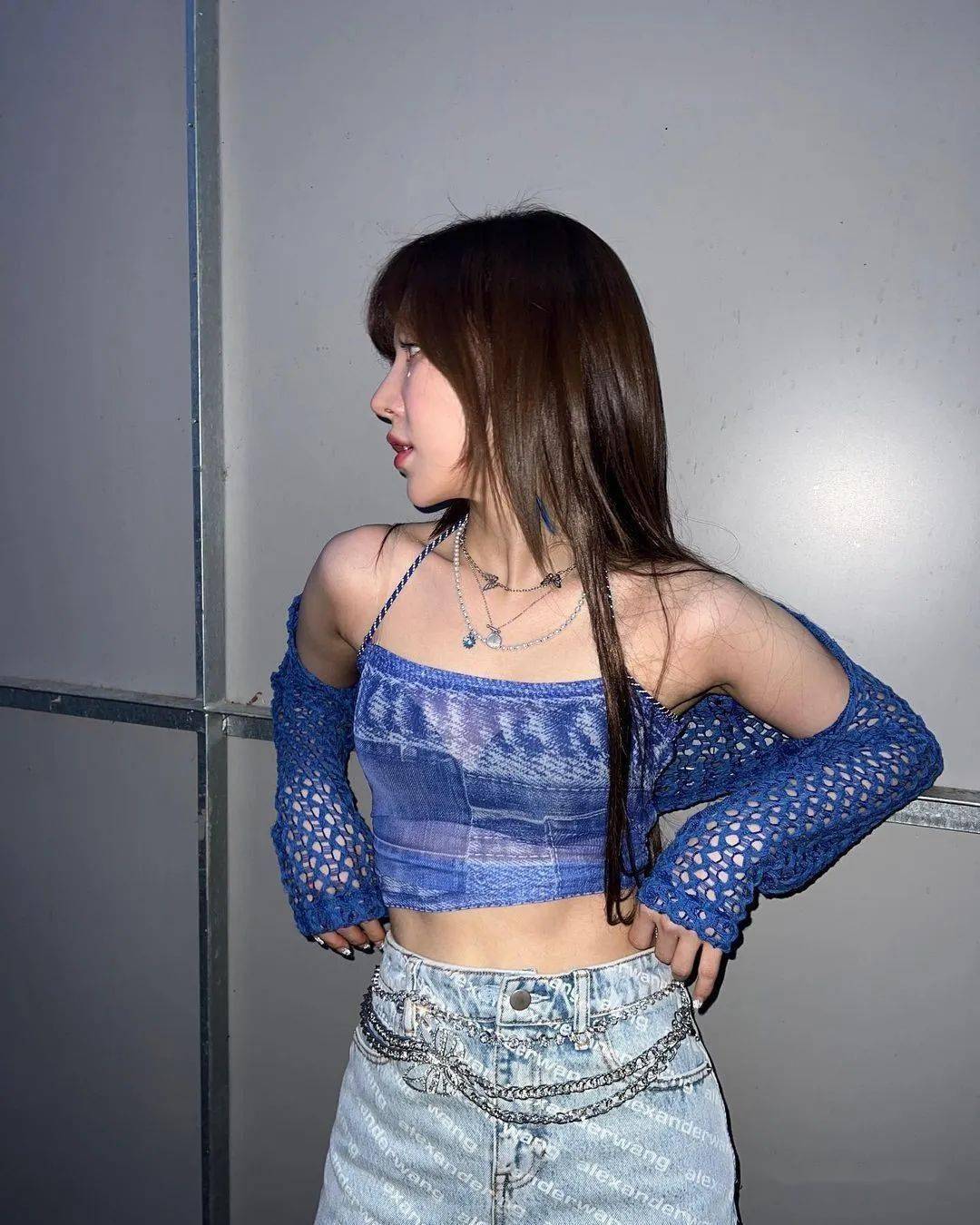 red velvet wendy火辣身材t