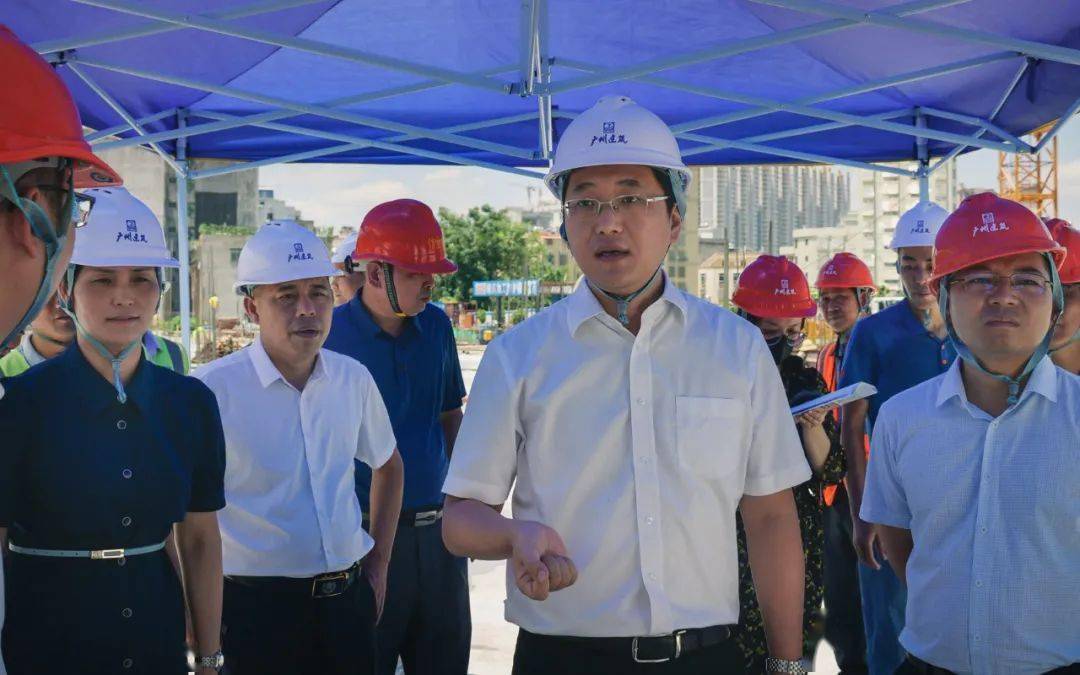 信宜下一个网红打卡点--市民广场,窦州里文化创意街年末开放!
