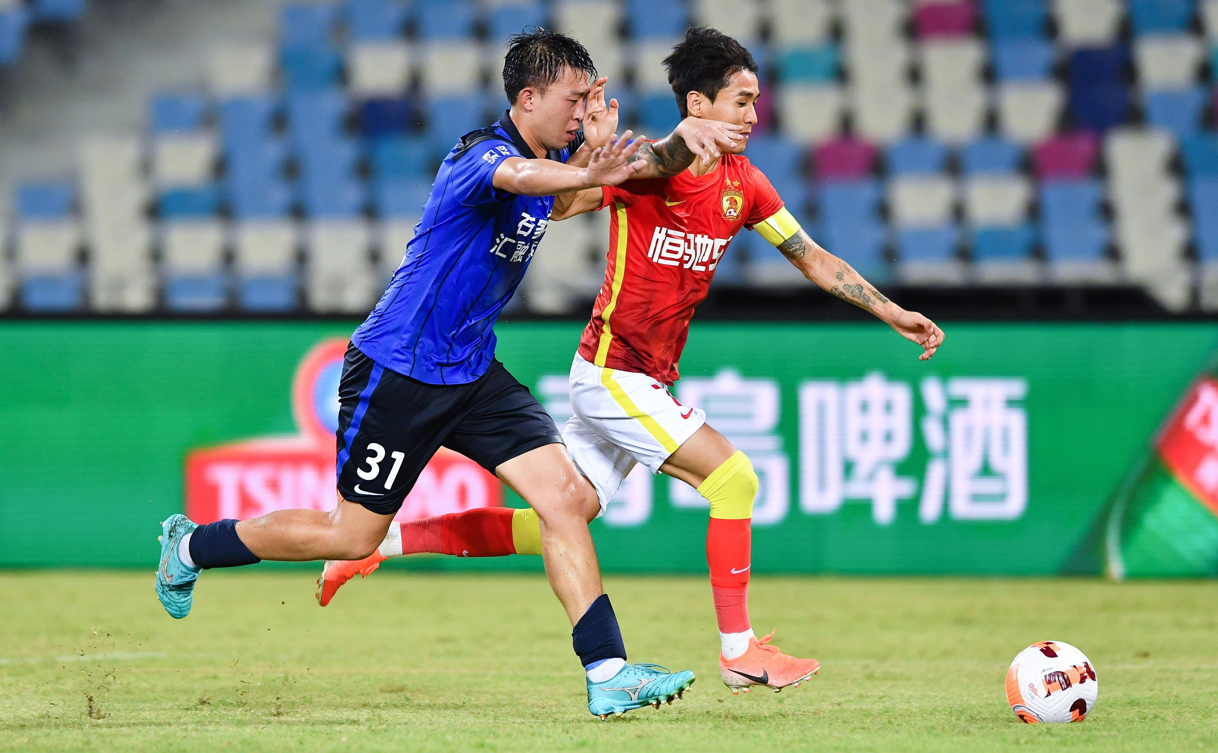 足球中超沧州雄狮队胜广州队