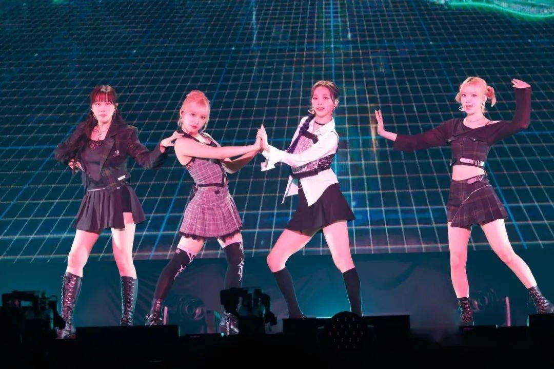 redvelvetyeri回击谣言她替母亲还债又买房买车blackpink出道6周年