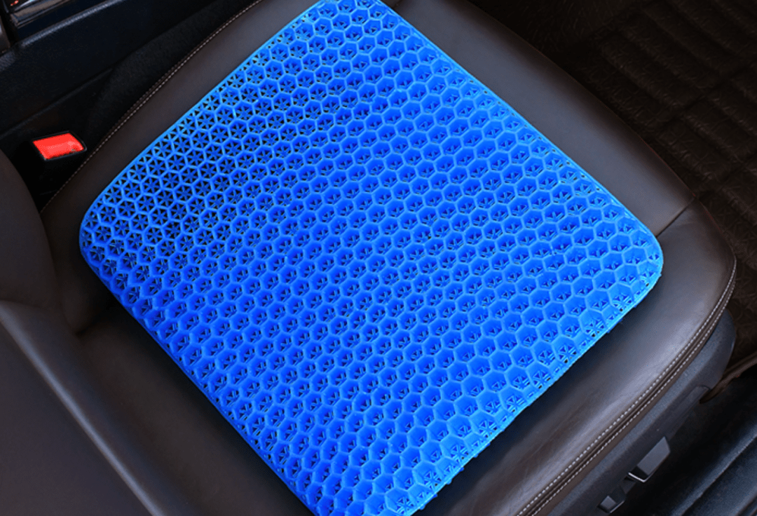 冰垫怎么装有必要给汽车装坐（座）垫吗？车主：后悔才知道……_https://www.jmylbn.com_新闻资讯_第8张