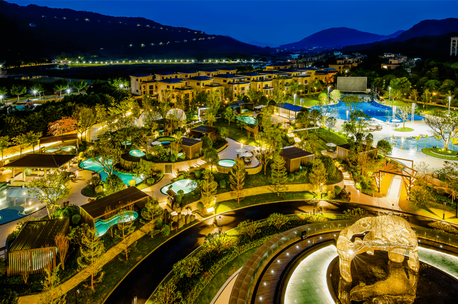 打卡从化云岭湖酒店~2大1小自助早晚餐~泡泉玩水畅游网红泳池~_活动