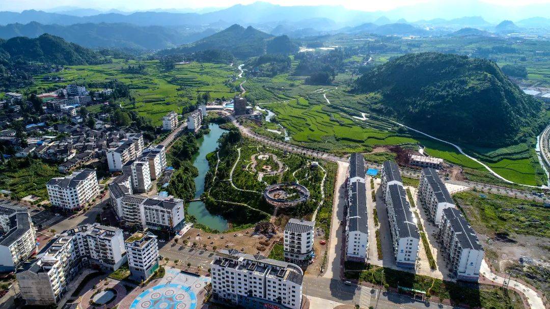 真抓实干促发展 五年风雨谱华章——扬武镇五年发展综述_攻坚_全镇