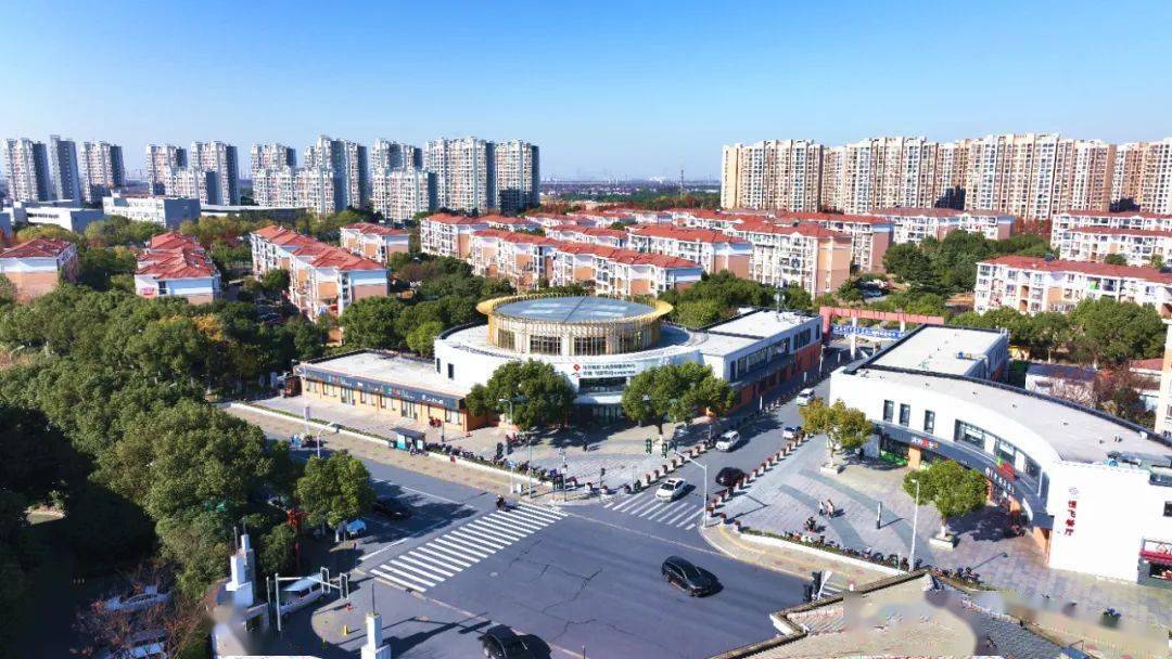 外冈镇恒飞路党群服务中心,我嘉61邻里中心除了社区长者食堂的建设