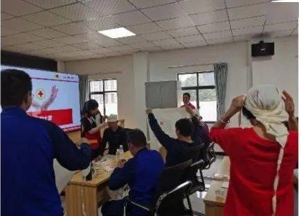 五华区社区应急知识培训 _社区应急管理_ 红十字卫生救护员资质培训 