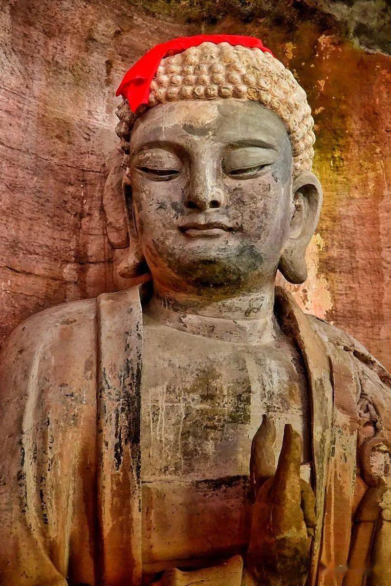 寻古迹的莲莲:宋代拈花一笑大佛 | 巴蜀石窟造像,释迦与弟子的对话
