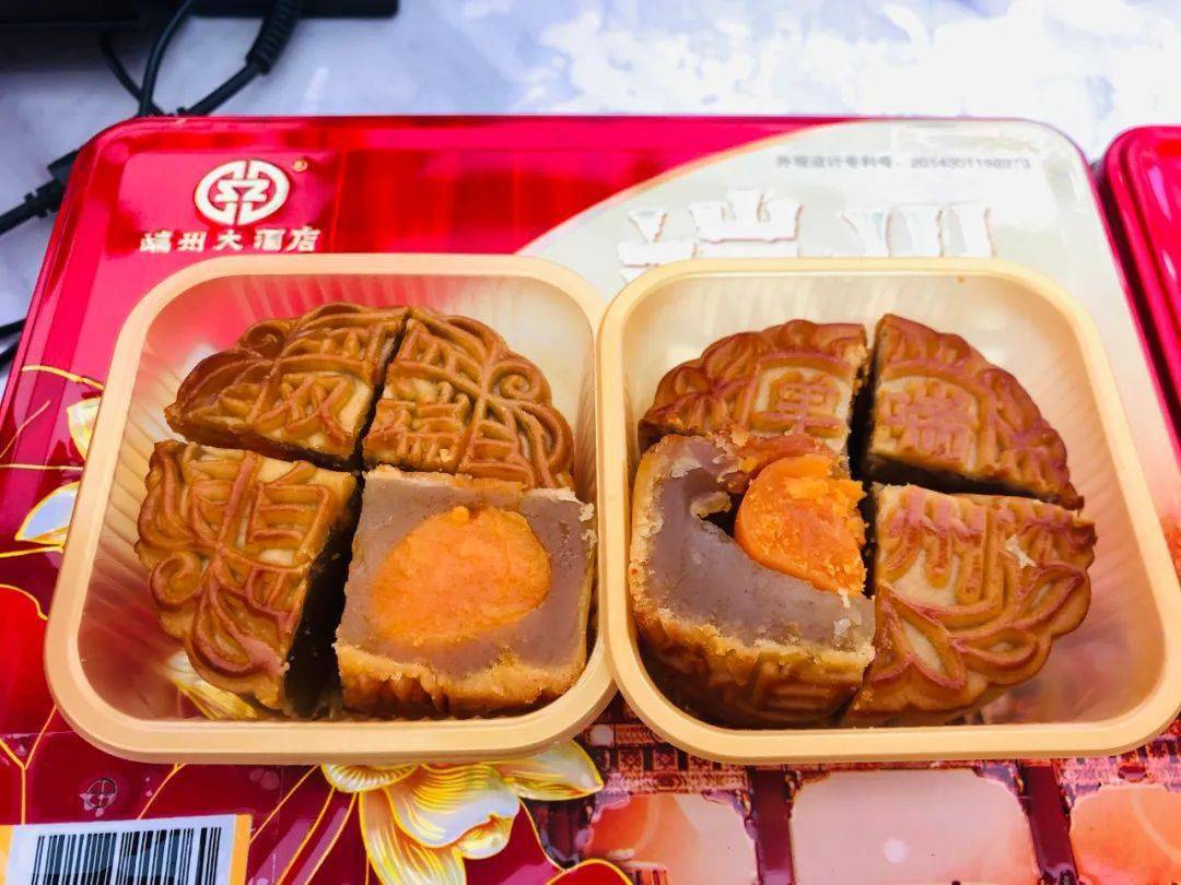 肇庆"老字号"端州月饼出现高仿版?记者走访发现…_德庆_大酒店_市民