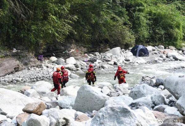 彭州山洪致7死8伤，汛期出游如何紧急避险？