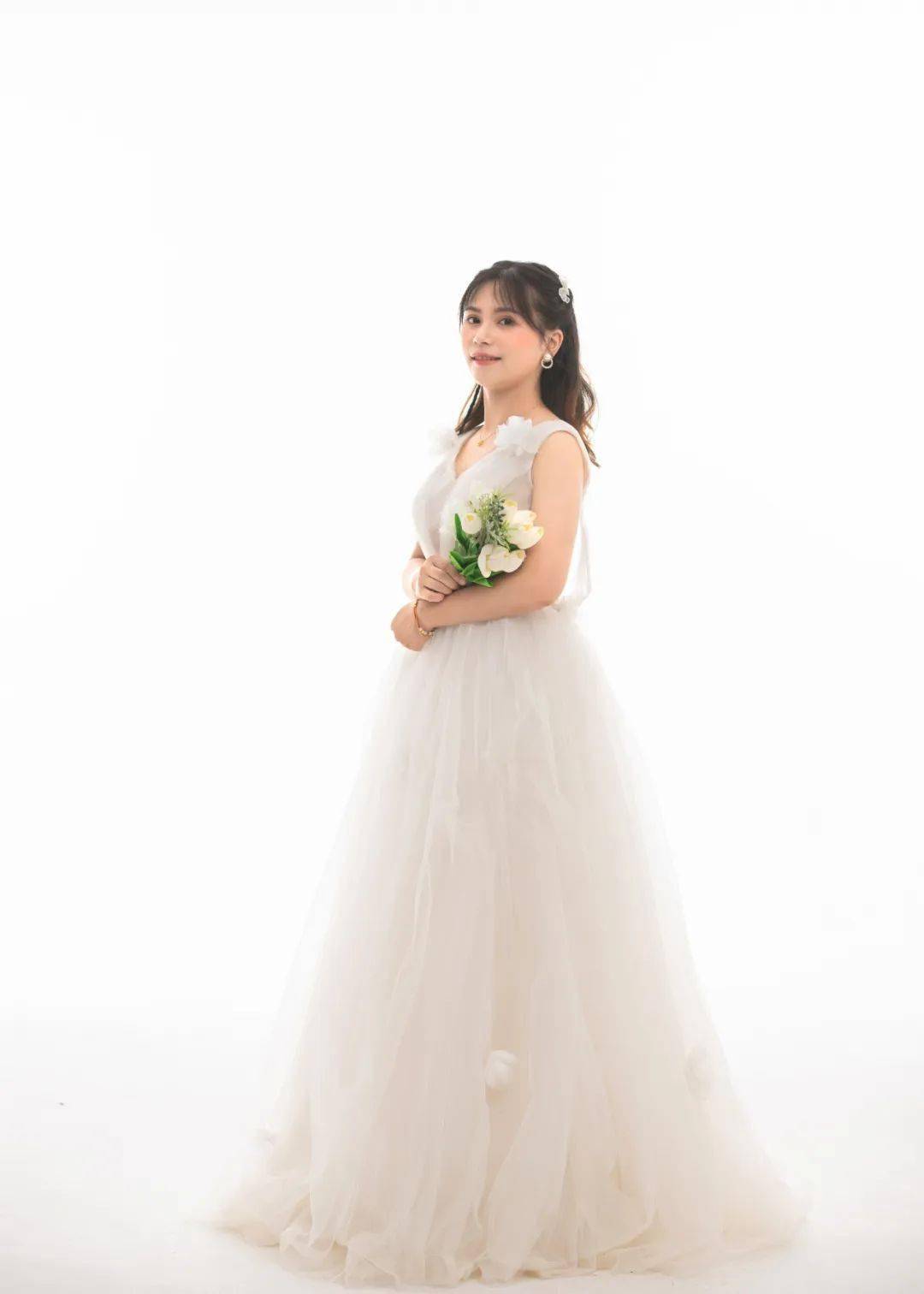 黄琬婷 来自搜狐网