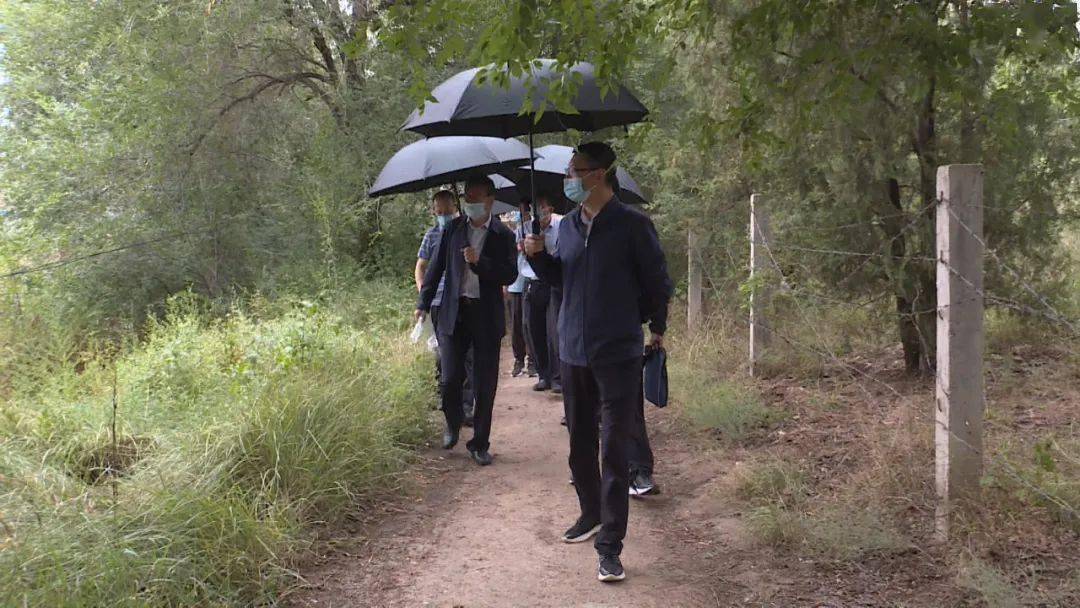 县委副书记,县长郝明带队调研北川渠,鸭掌沟治理及周边棚户区改造等
