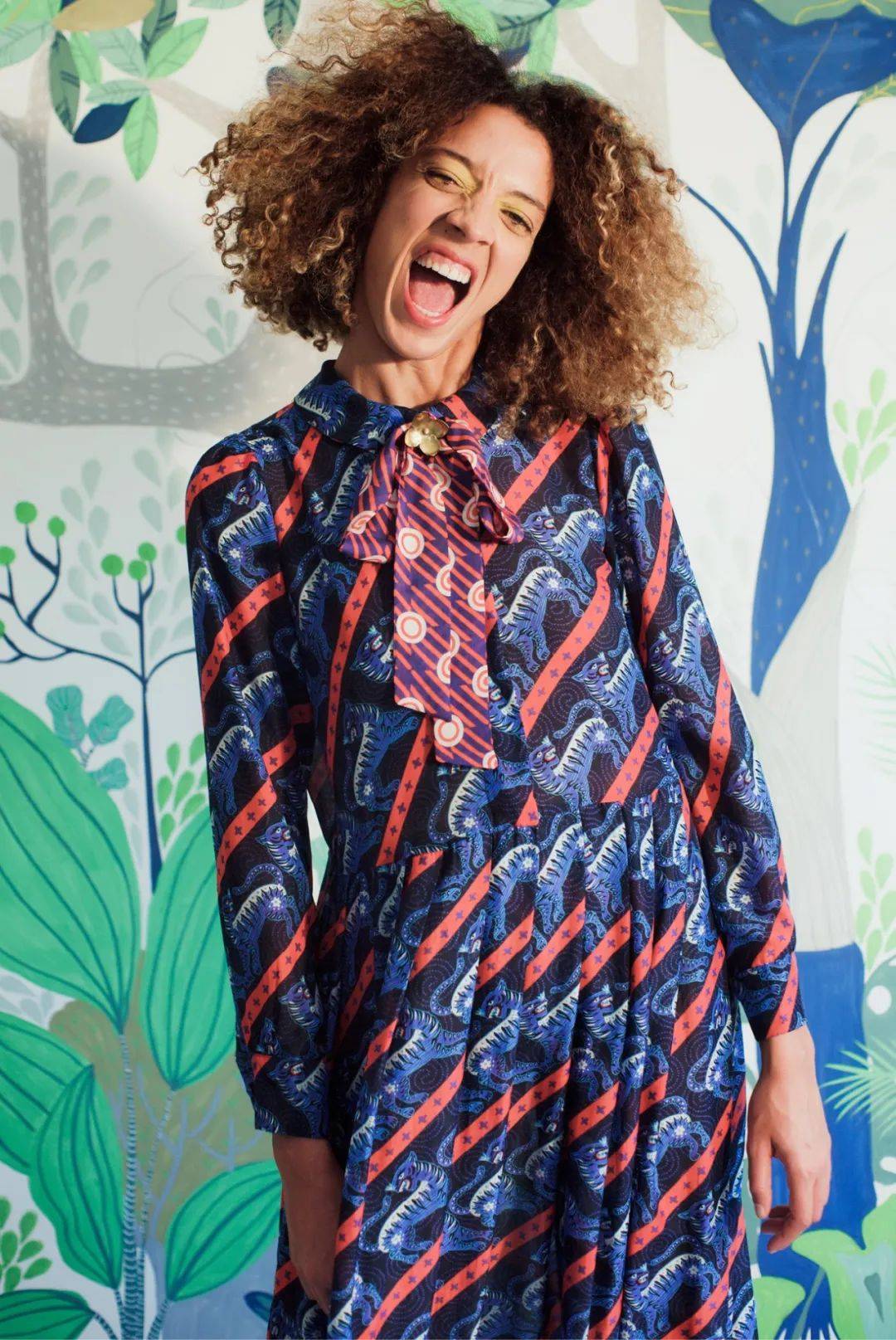 2022全球30位热门女装服装联名设计师和艺术家_olaf_作品_lara