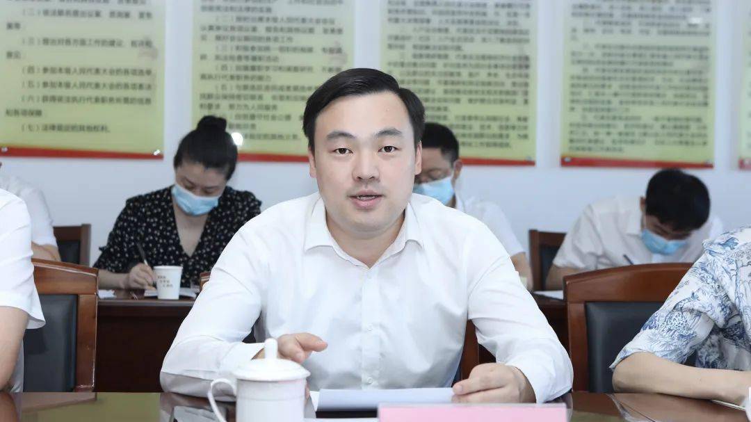 市区两级人大代表,区委副书记,代区长程松来到洛社镇代表之家,与惠山