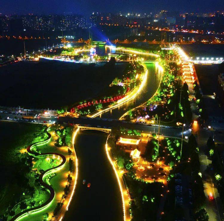 【廊坊夜景】微视频,光影廊坊,藏着你不知道的美_京津_风中_凤凰展翅