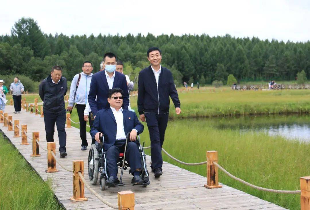 全国林业英雄孙建博到塞罕坝机械林场调研_发展_建设_山林