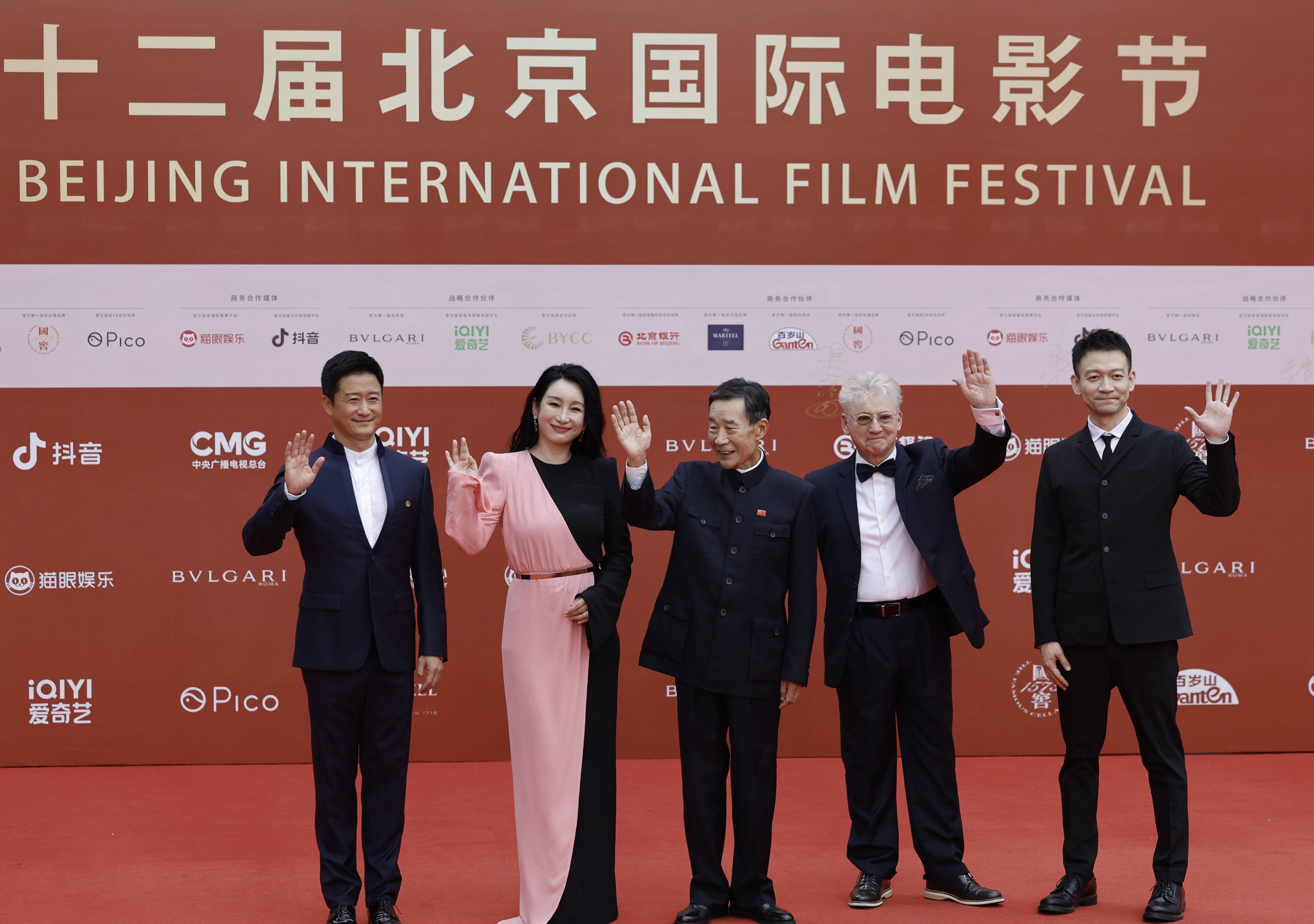 颁奖人,再到评奖人,他与这个电影节有缘:2012年,第二届北京国际电影节