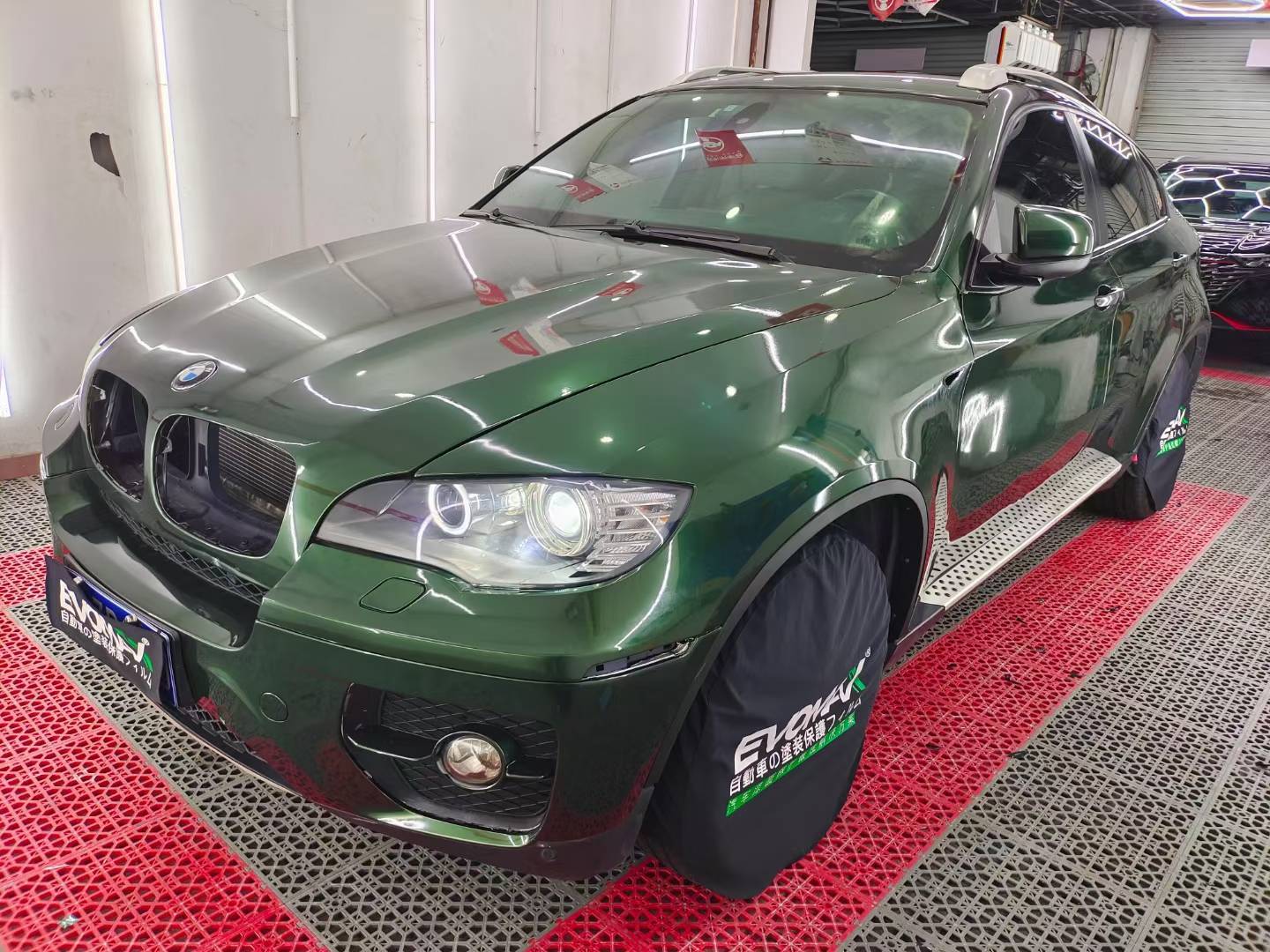宝马x6改色膜案例evomax易玛改色膜索纳玛绿,焕然一新 霸气依然_搜狐