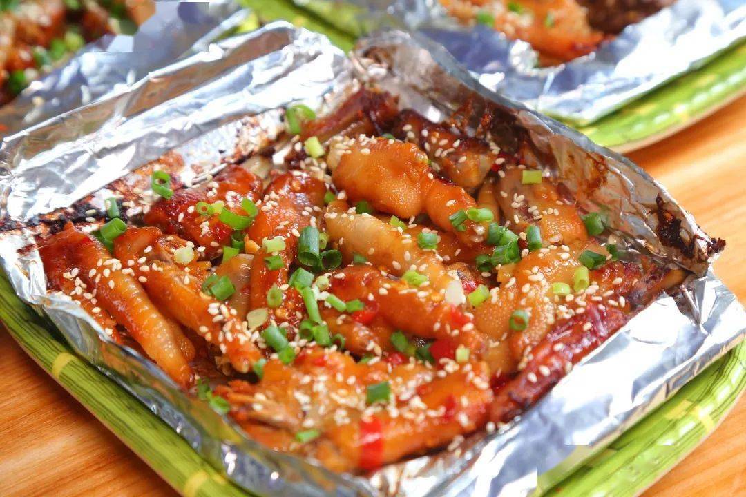 藏在惠东巷子里的宝藏窑鸡,要熟人带路才能找得到!_味道_凤爪_锡纸